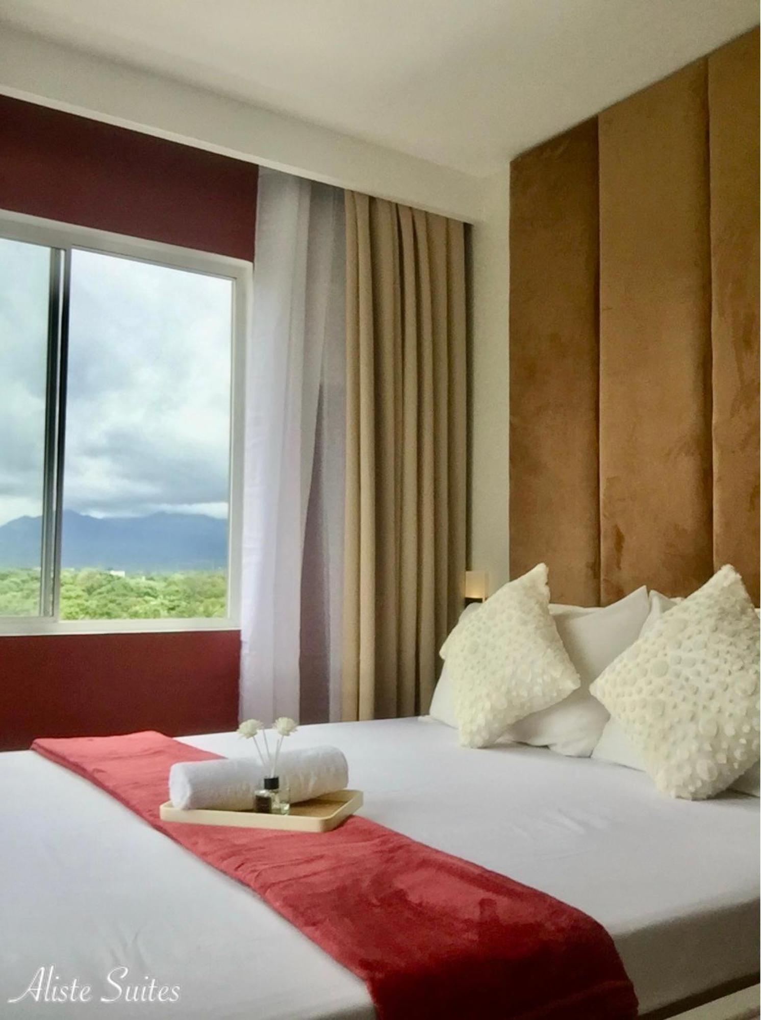 Aliste Suites Marina Spatial Dumaguete City Exterior photo