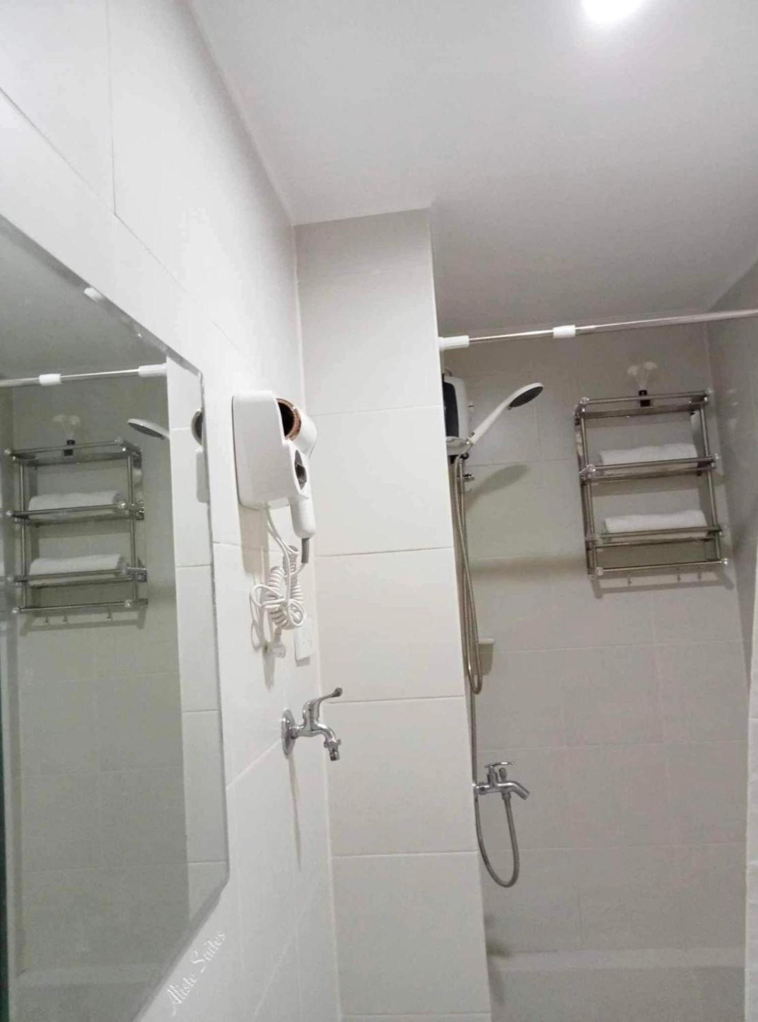 Aliste Suites Marina Spatial Dumaguete City Exterior photo